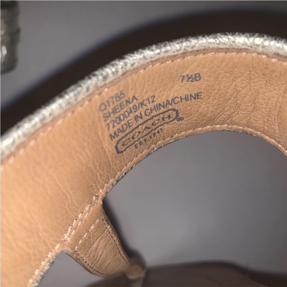 Coach Sheena Gold Leather Sandals Tassels Women’s Sz 7.5 - Picture 4 of 4